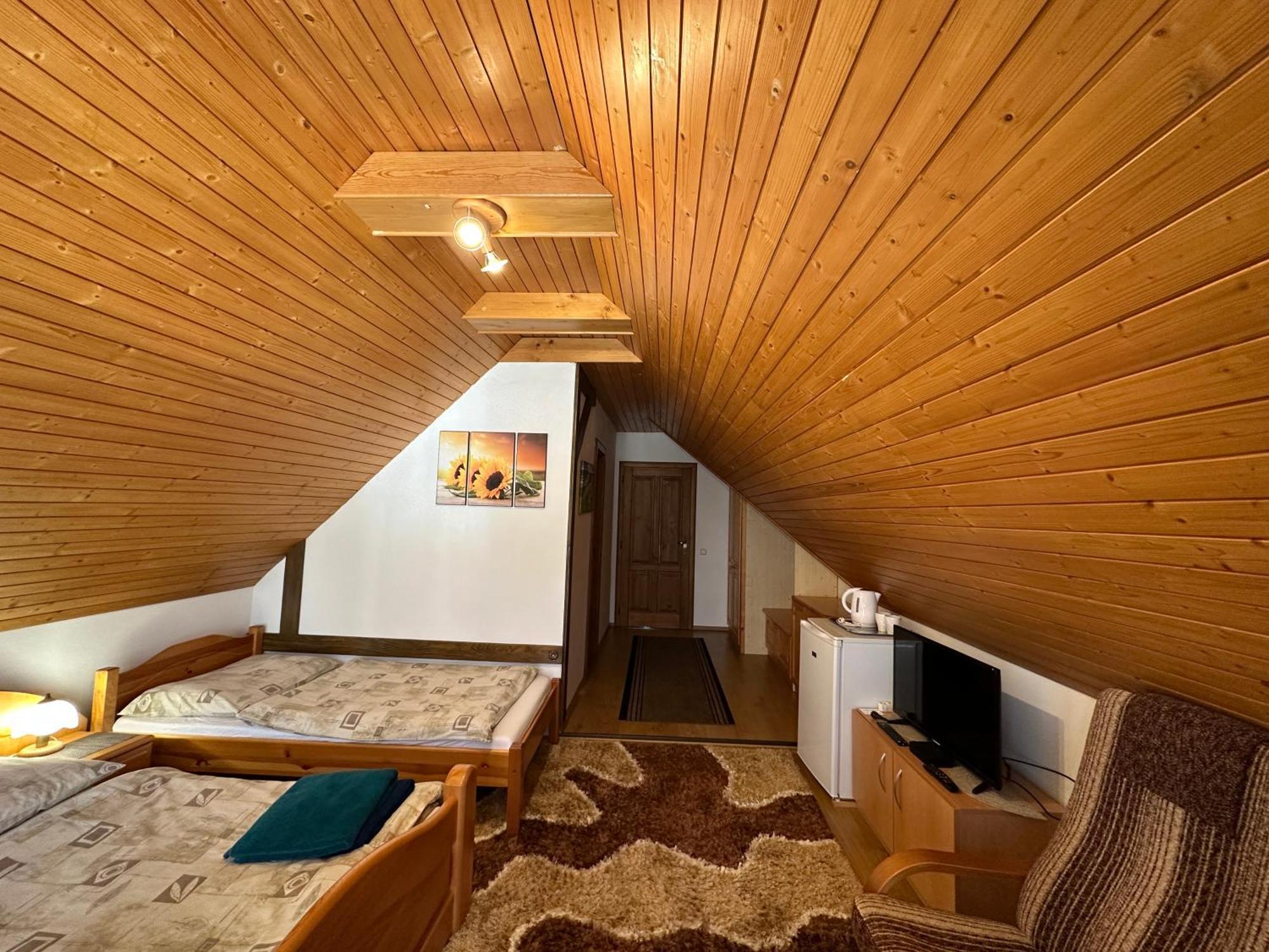 Penzion Farkys Jamnik  Exterior foto